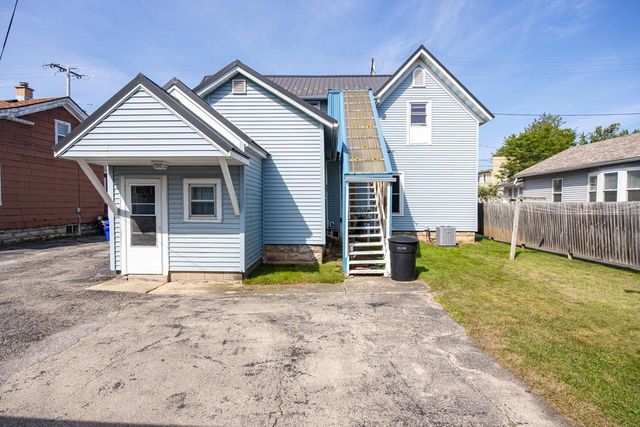 614 N SUPERIOR STREET, Appleton, WI 54911