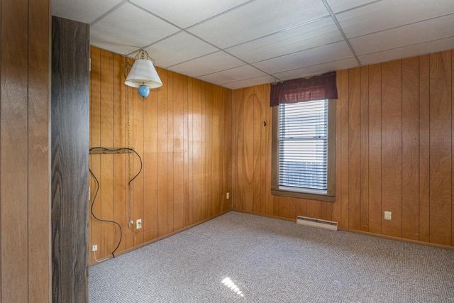 614 N SUPERIOR STREET, Appleton, WI 54911