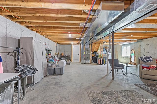 137 Calvey Brook Drive, Robertsville, MO 63072