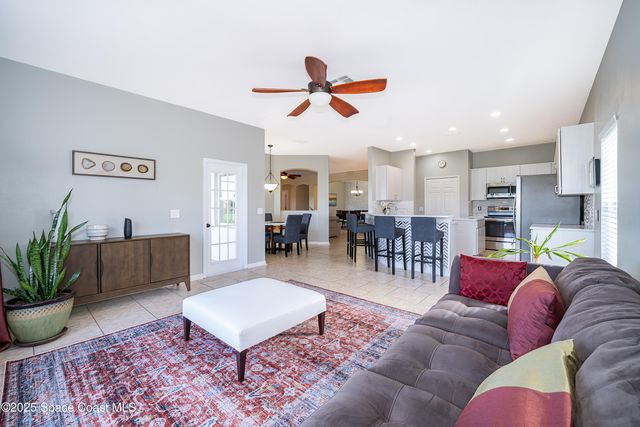 3426 Harborside Court, Kissimmee, FL 34746