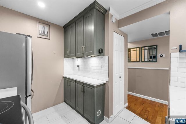 753 Summer 3D, Newark, NJ 07104