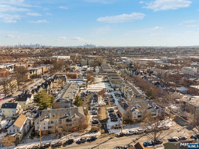 753 Summer 3D, Newark, NJ 07104