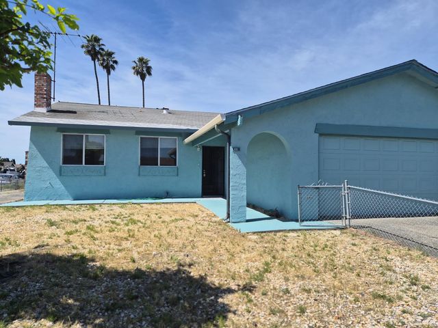 601 Danrose Dr, American Canyon, CA 94503