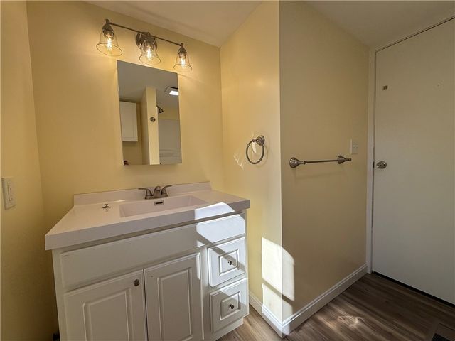 6 Lane One, Coventry, RI 02816