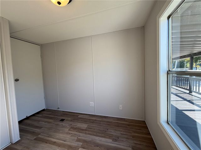 6 Lane One, Coventry, RI 02816