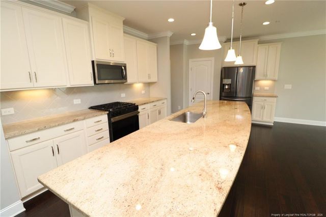 410 Boscawen Lane, Cary, NC 27519