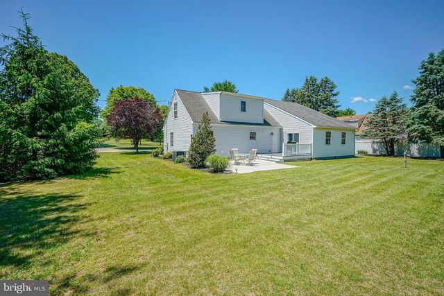156 E WOLFERT STATION RD, Mickleton, NJ 08056
