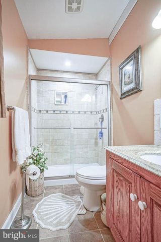 156 E WOLFERT STATION RD, Mickleton, NJ 08056