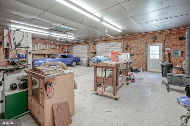 156 E WOLFERT STATION RD, Mickleton, NJ 08056