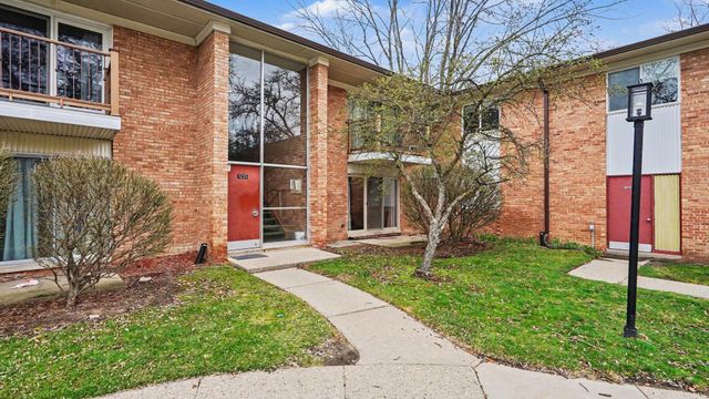 1225 Island Drive 102, Ann Arbor, MI 48105