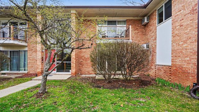 1225 Island Drive 102, Ann Arbor, MI 48105