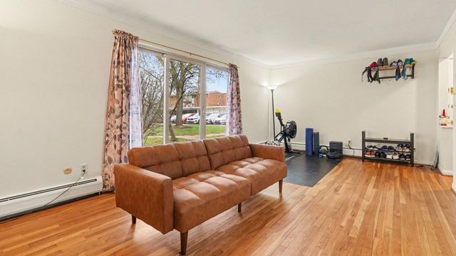 1225 Island Drive 102, Ann Arbor, MI 48105