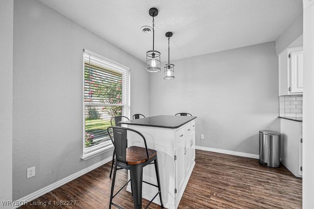 2509 Roxbury Lane, Fort Smith, AR 72908