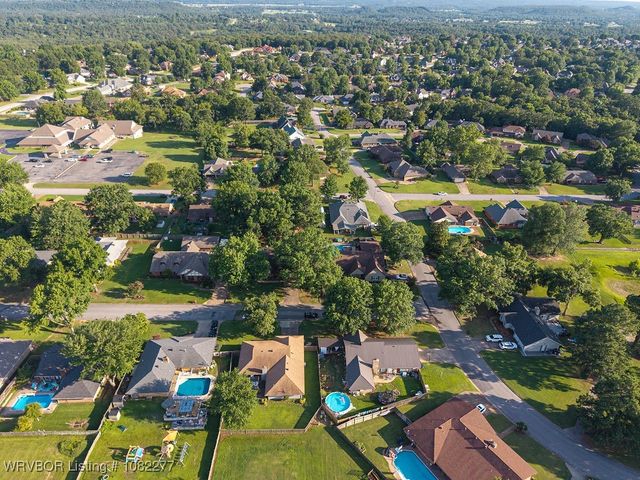 2509 Roxbury Lane, Fort Smith, AR 72908