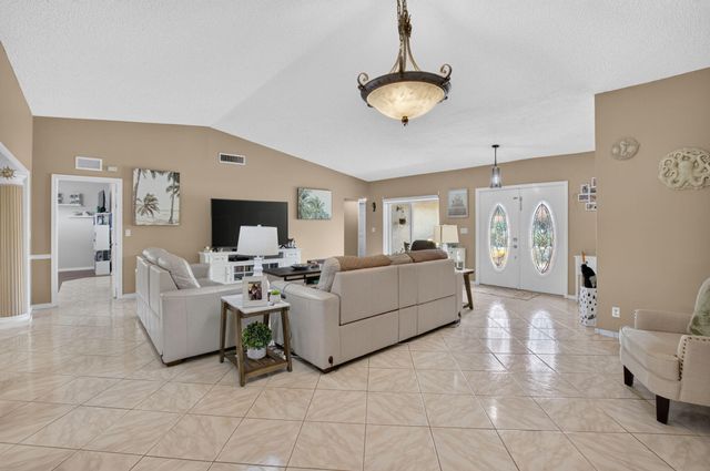10300 GREENTRAIL Drive N, Boynton Beach, FL 33436