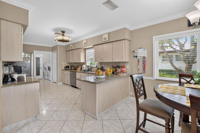 10300 GREENTRAIL Drive N, Boynton Beach, FL 33436