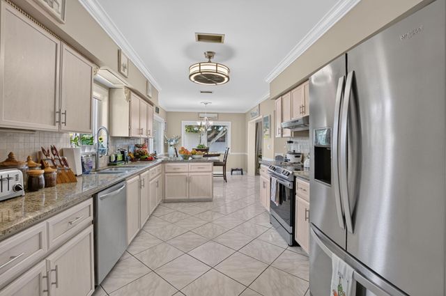 10300 GREENTRAIL Drive N, Boynton Beach, FL 33436