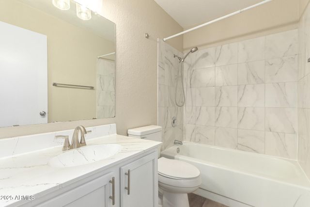 16043 N 30TH Avenue, Phoenix, AZ 85053