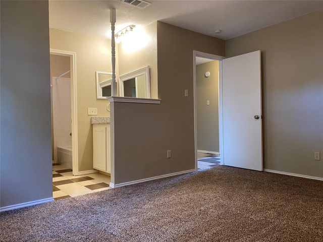 5824 Storm Drive, Watauga, TX 76148