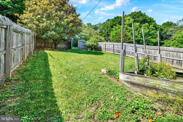 36 HANOVER ST, Glen Rock, PA 17327