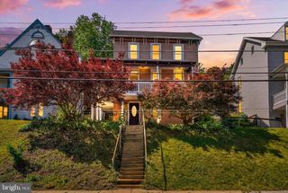 36 HANOVER ST, Glen Rock, PA 17327
