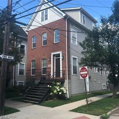 600 Literary Road Up, Cleveland, OH 44113