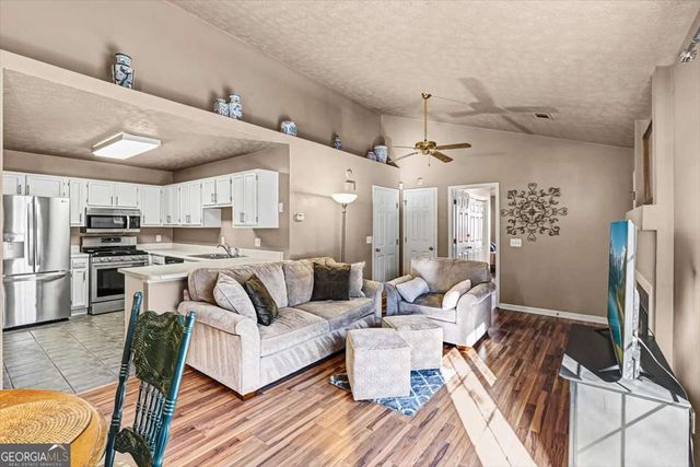 2636 Saint Charles Lane NW, Kennesaw, GA 30144