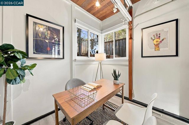141 Fairlawn Dr, Berkeley, CA 94708