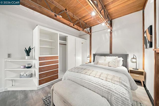 141 Fairlawn Dr, Berkeley, CA 94708