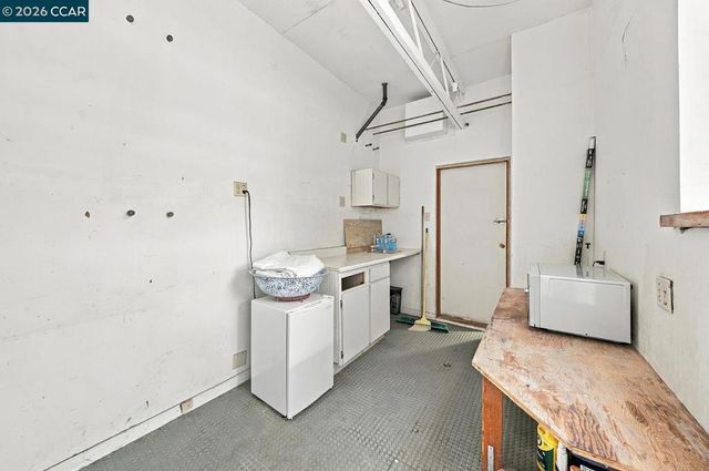 141 Fairlawn Dr, Berkeley, CA 94708