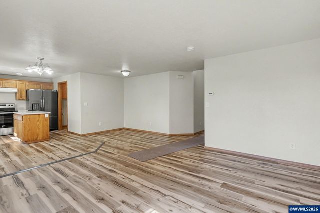 4444 Leafwood Av NE, Salem, OR 97305