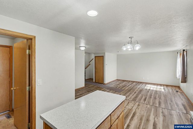 4444 Leafwood Av NE, Salem, OR 97305