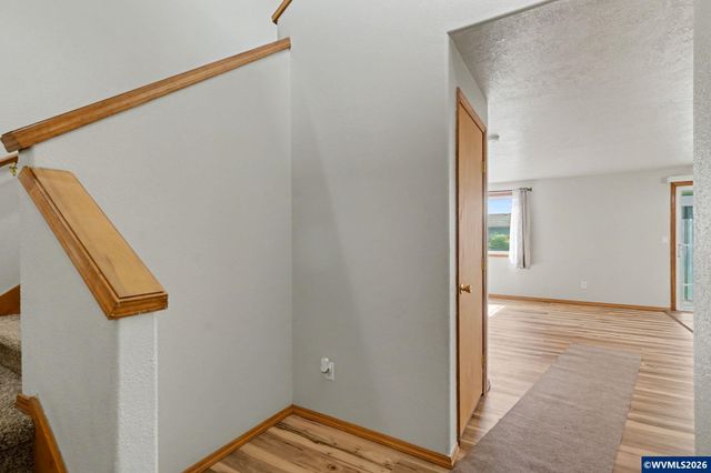 4444 Leafwood Av NE, Salem, OR 97305