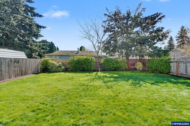 4444 Leafwood Av NE, Salem, OR 97305