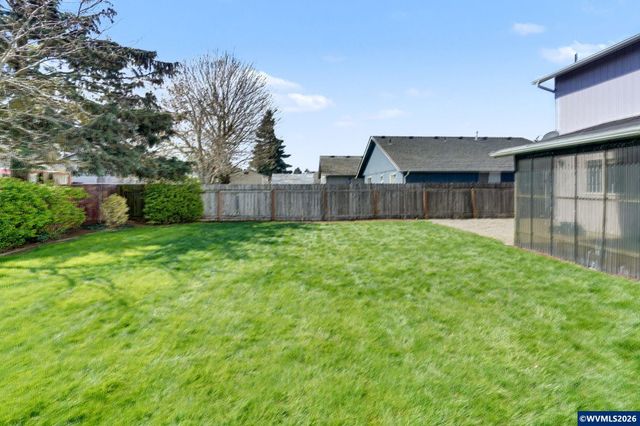 4444 Leafwood Av NE, Salem, OR 97305