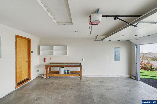 4444 Leafwood Av NE, Salem, OR 97305