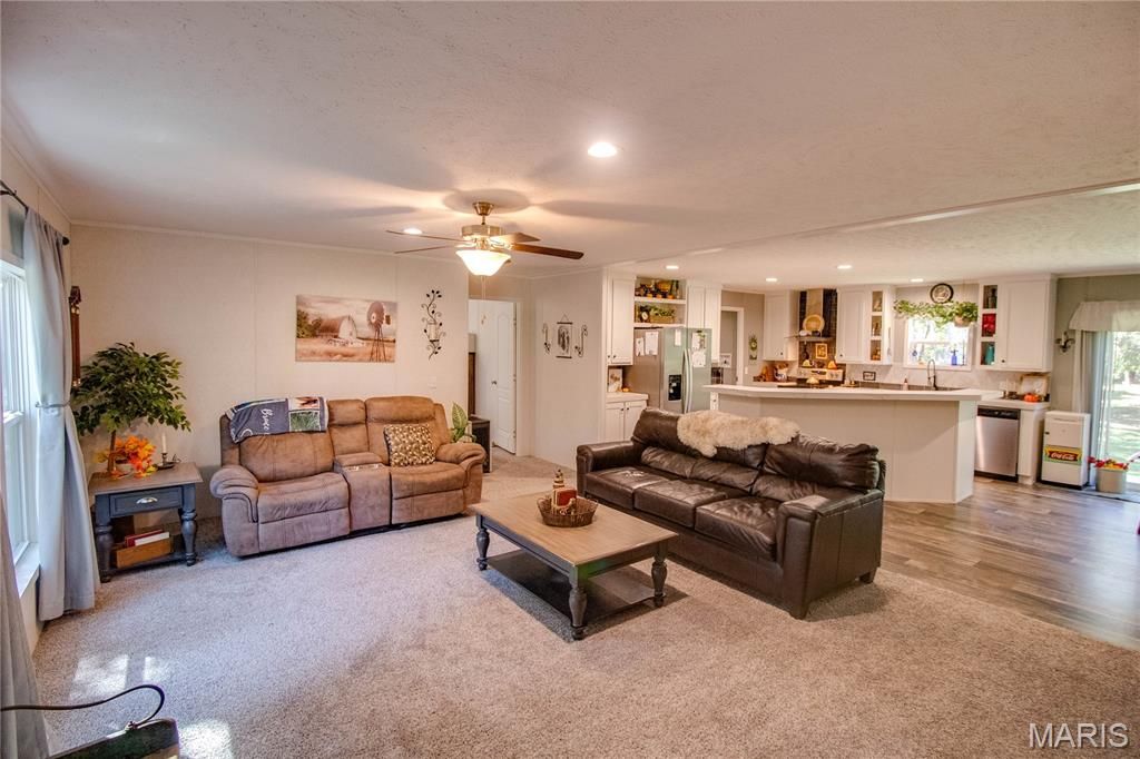 Image 19 of property listing at 1468 F S Road, Medora, IL 62063