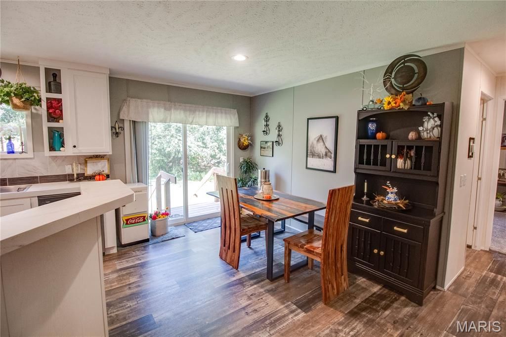 Image 20 of property listing at 1468 F S Road, Medora, IL 62063