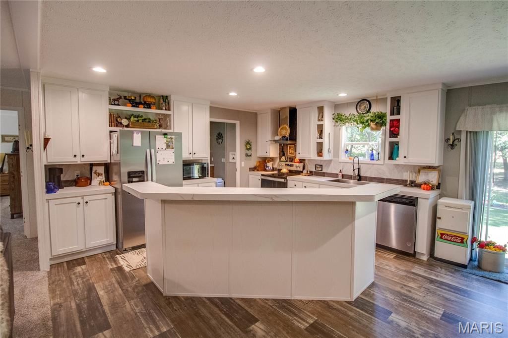 Image 21 of property listing at 1468 F S Road, Medora, IL 62063