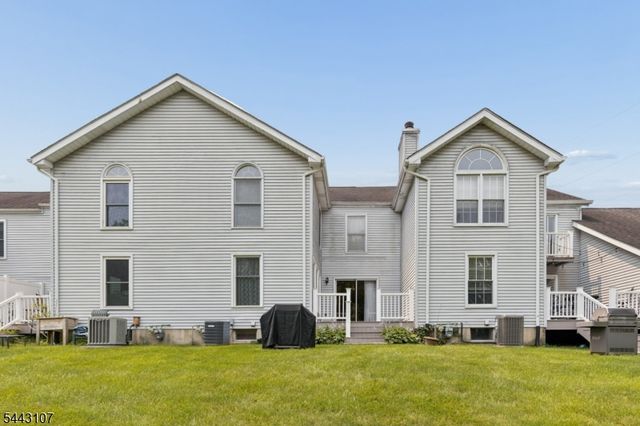 44 Lancelot Drive, Berkeley Heights Twp., NJ 07922