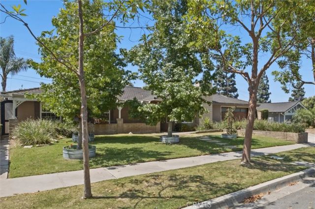 17202 La Collette Place, Yorba Linda, CA 92886