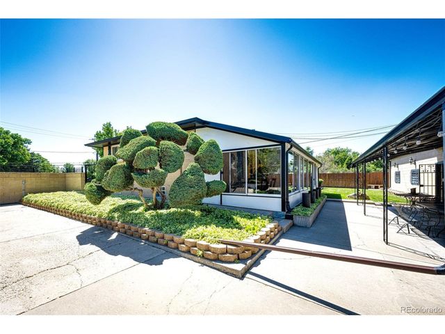 5215 Allison St, Arvada, CO 80002