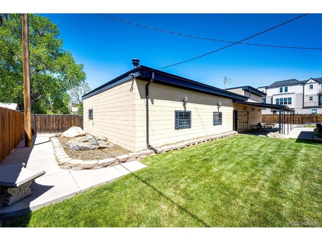 5215 Allison St, Arvada, CO 80002