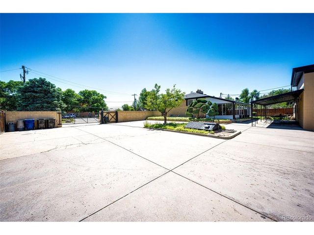 5215 Allison St, Arvada, CO 80002