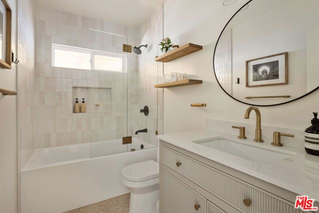 4445 Caledonia Way, Los Angeles, CA 90065