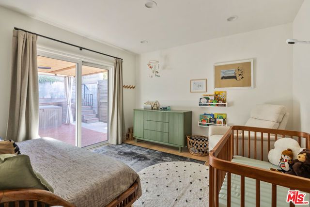 4445 Caledonia Way, Los Angeles, CA 90065