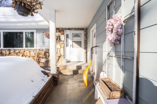 2135 LOOSE MOOSE LOOP, North Pole, AK 99705