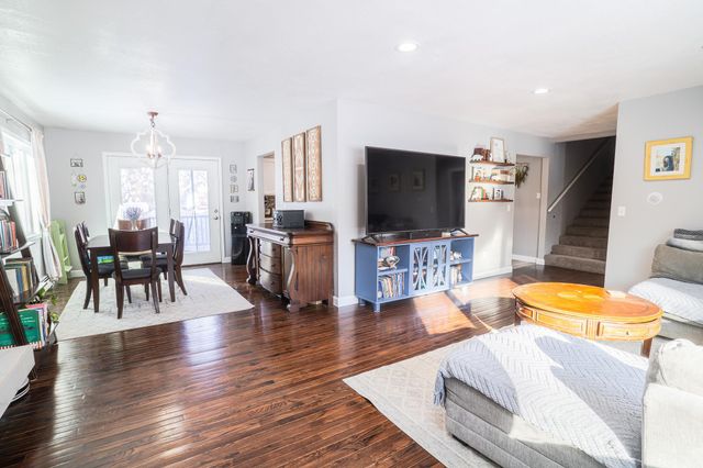 2135 LOOSE MOOSE LOOP, North Pole, AK 99705