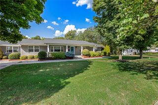 607 NE 2nd Street, Bentonville, AR 72712