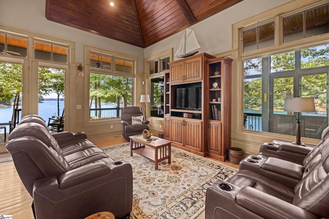 519 Birchbark Court Lot 214 Lot 214 Waterford Pointe, Seneca, SC 29672